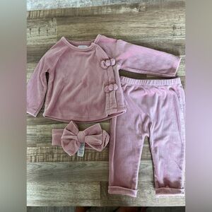 MUD PIE | Baby Pink Ribbed Velour Outfit Set with Bow | 6-9 Months